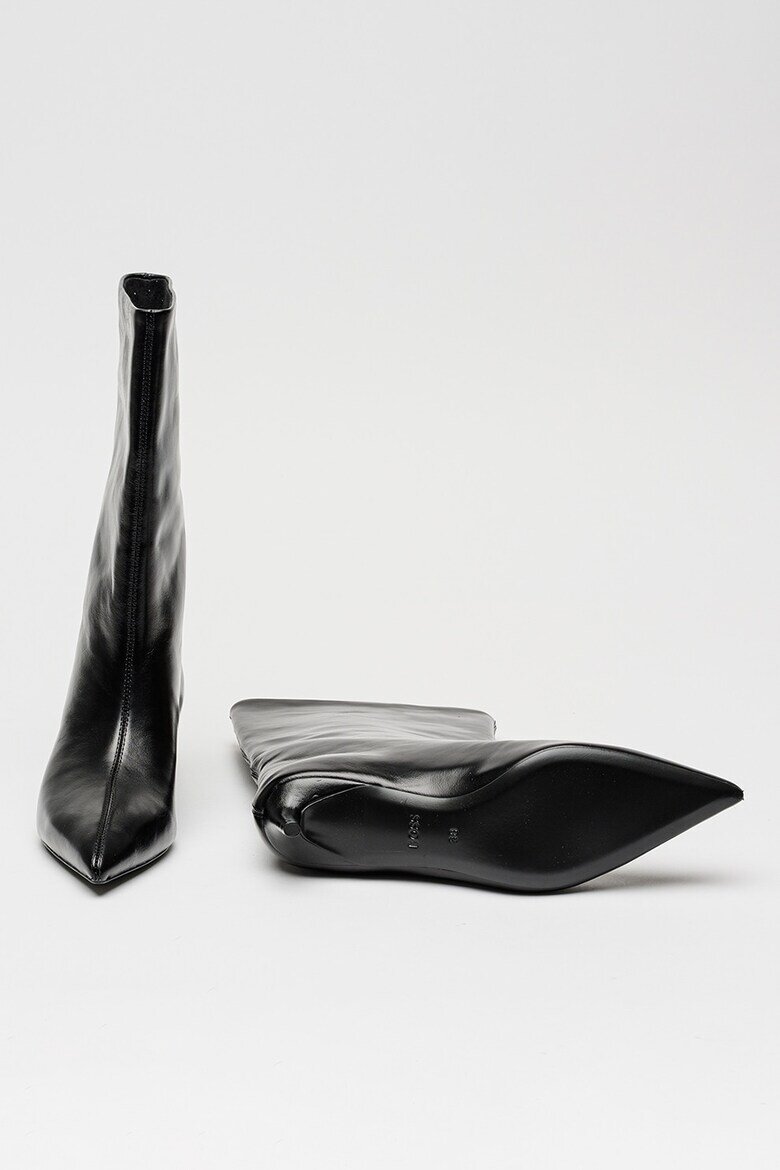 BOSS Кожени ботуши до прасеца с котешки ток Черен