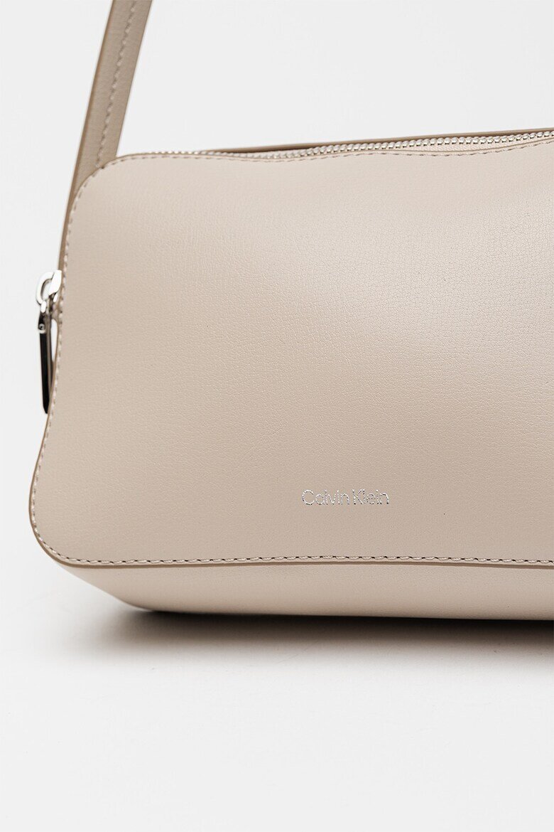 CALVIN KLEIN Чанта през рамо от еко кожа с регулируема презрамка Светло бежово