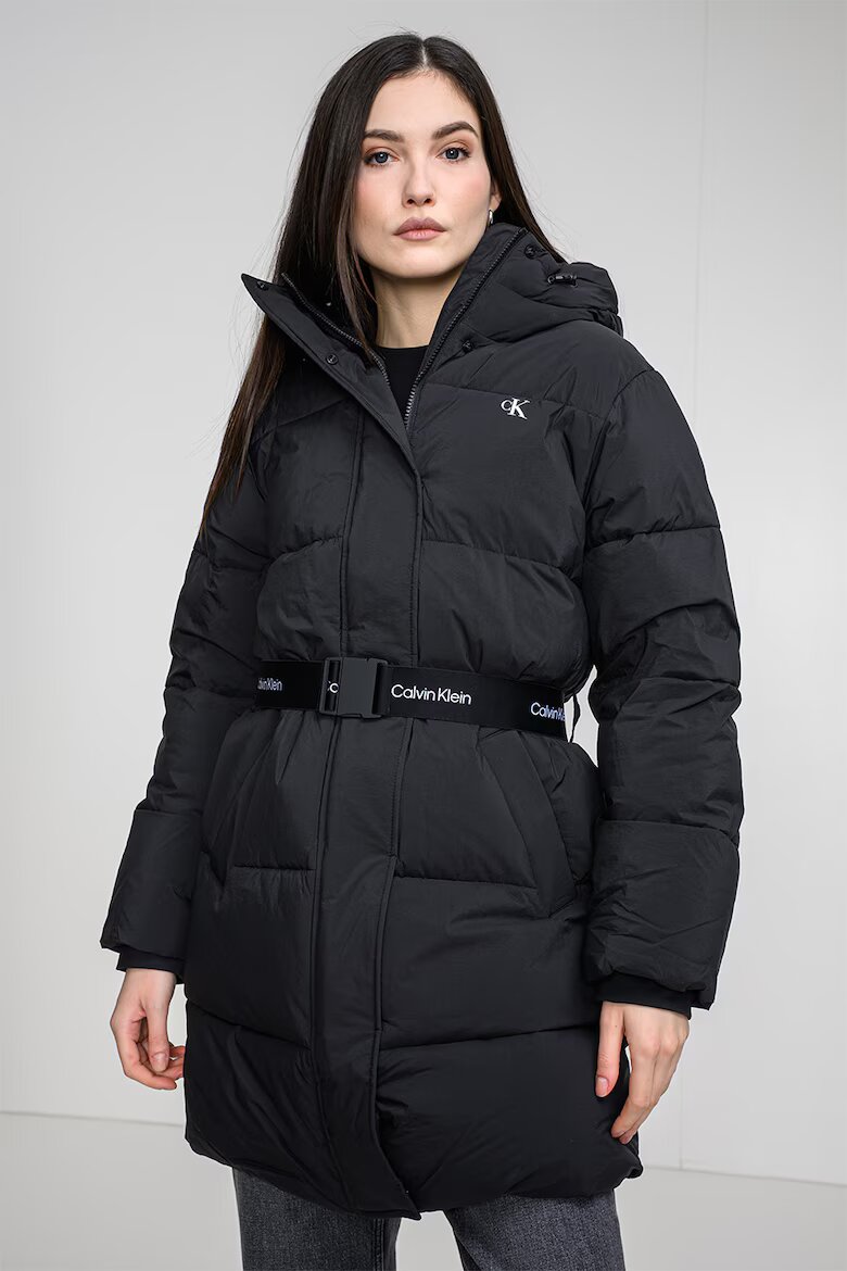 CALVIN KLEIN JEANS Дълго зимно яке с колан Черен