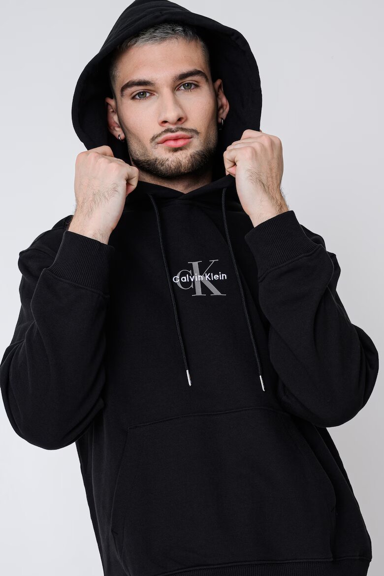 CALVIN KLEIN JEANS Худи с лого и джоб кенгуру Черен