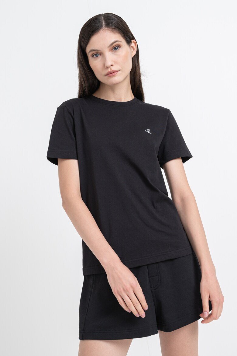 CALVIN KLEIN JEANS Памучна тениска с бродирано лого Черен