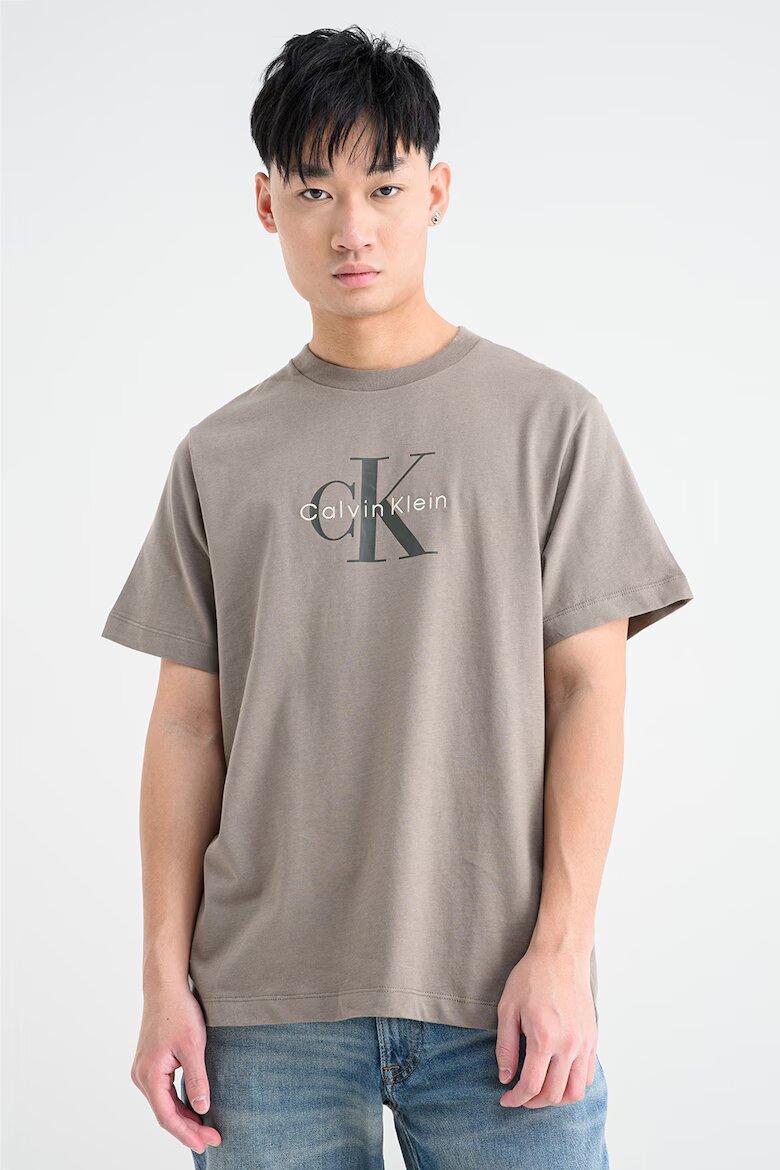 CALVIN KLEIN JEANS Памучна тениска с лого Сиво-кафяв/Тъмно каки