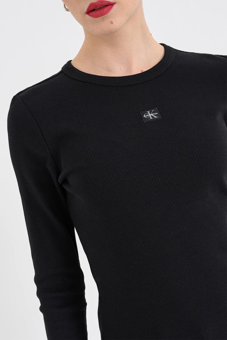 CALVIN KLEIN JEANS Рипсена слим блуза с лого Черен