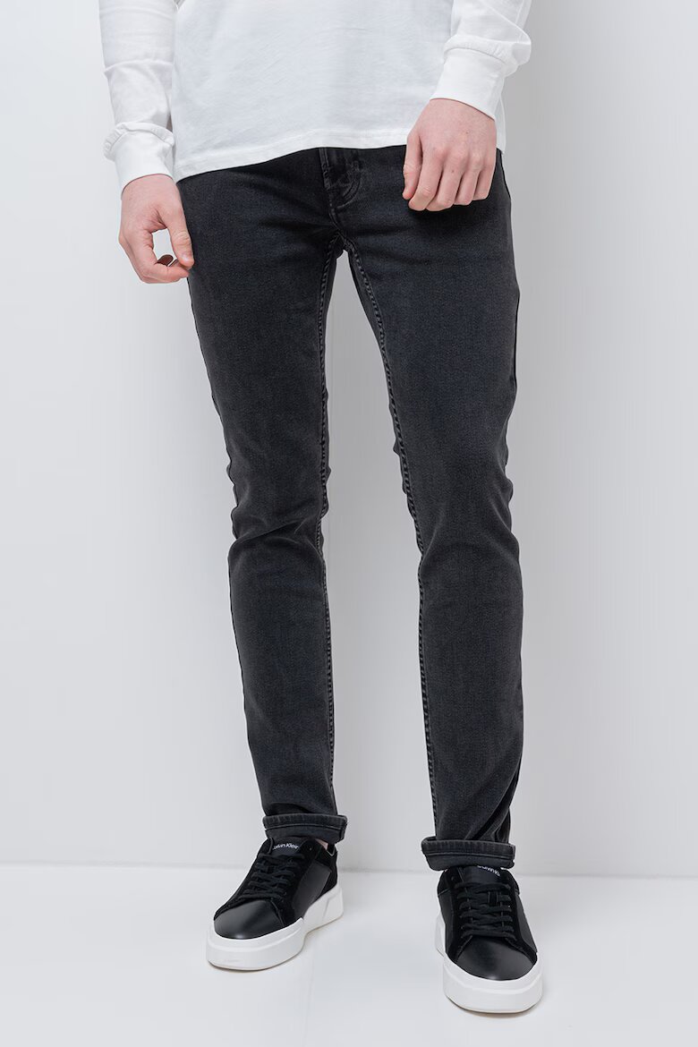 CALVIN KLEIN JEANS Скини дънки Essential Избеляло черно