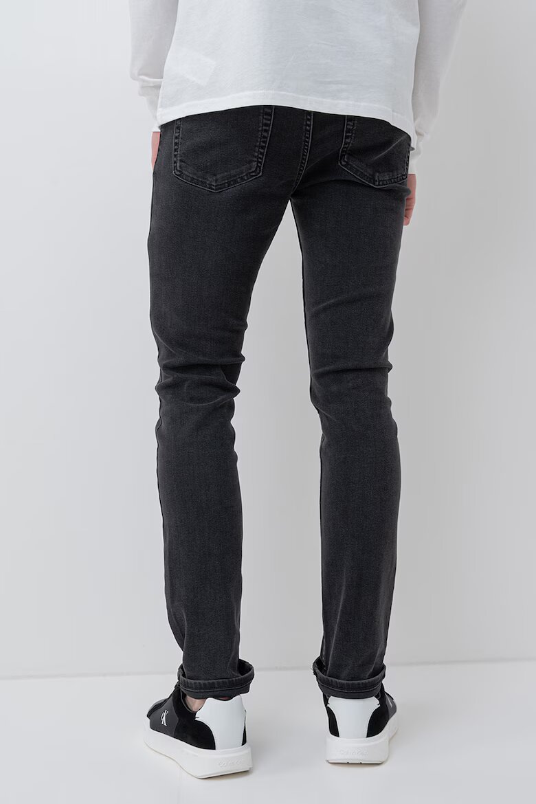 CALVIN KLEIN JEANS Скини дънки Essential Избеляло черно