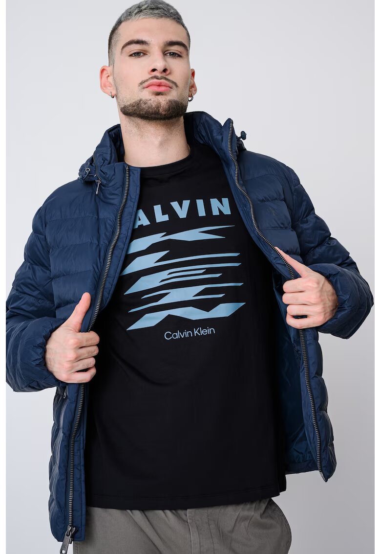 CALVIN KLEIN JEANS Ватирано яке с качулка