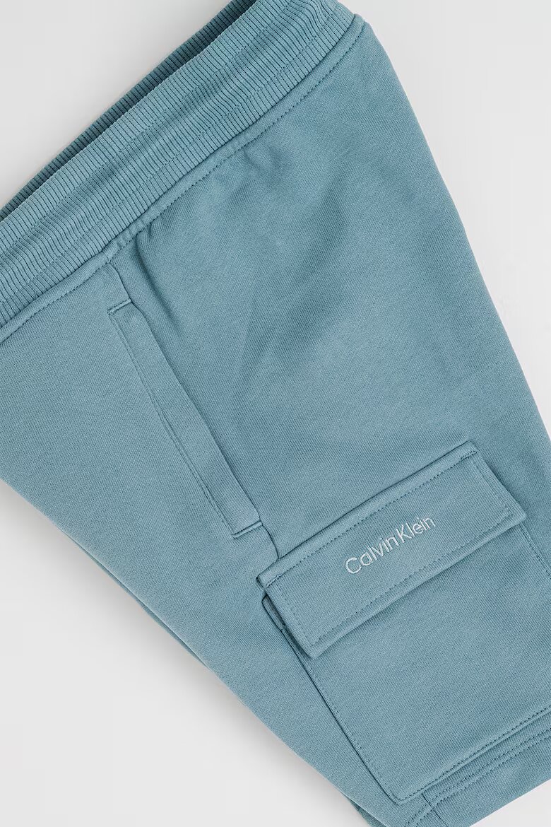 CALVIN KLEIN Карго бермуди Зелен