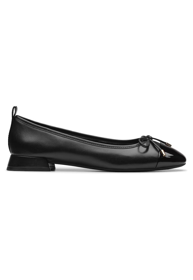 Clarks Балерини 26181322 - Естествена кожа - Черни