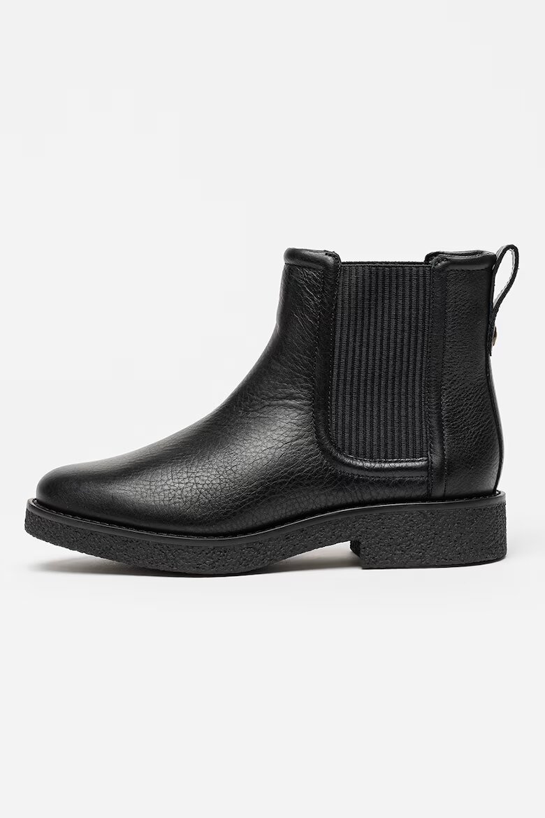 Clarks ККожени боти Nella Chelsea Черен