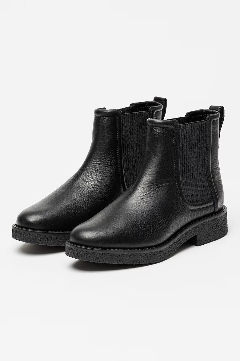 Clarks ККожени боти Nella Chelsea Черен