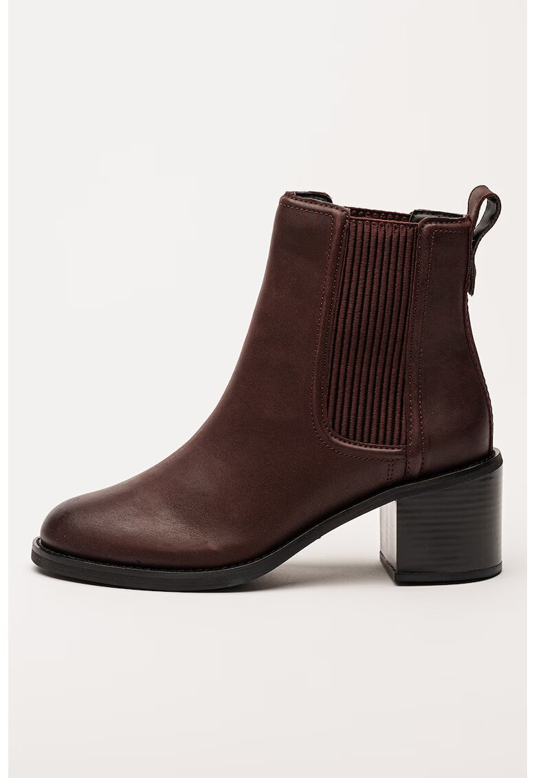 Clarks Кожени боти Chamberly Chelsea