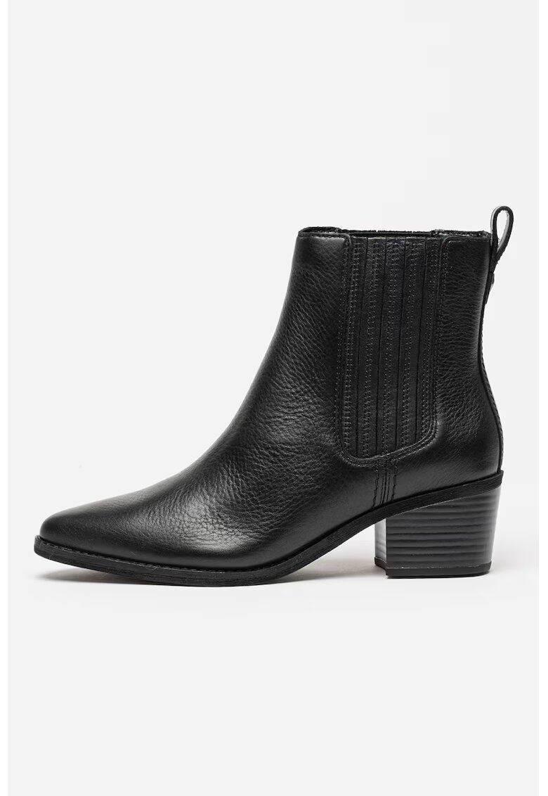 Clarks Кожени боти Morzine - Избеляло черно