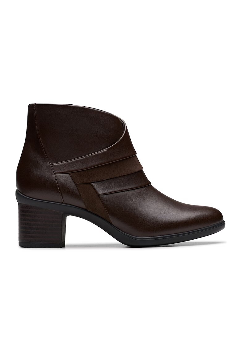 Clarks Кожени боти Shaya-Sky с масивен ток