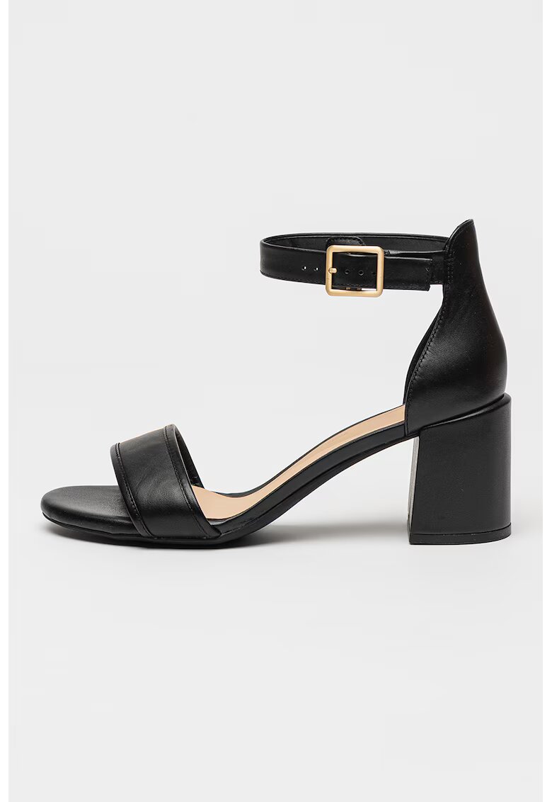 Clarks Кожени лачени сандали Ezoria Mae