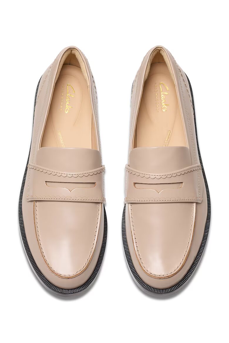 Clarks Кожени мокасини Светло бежово
