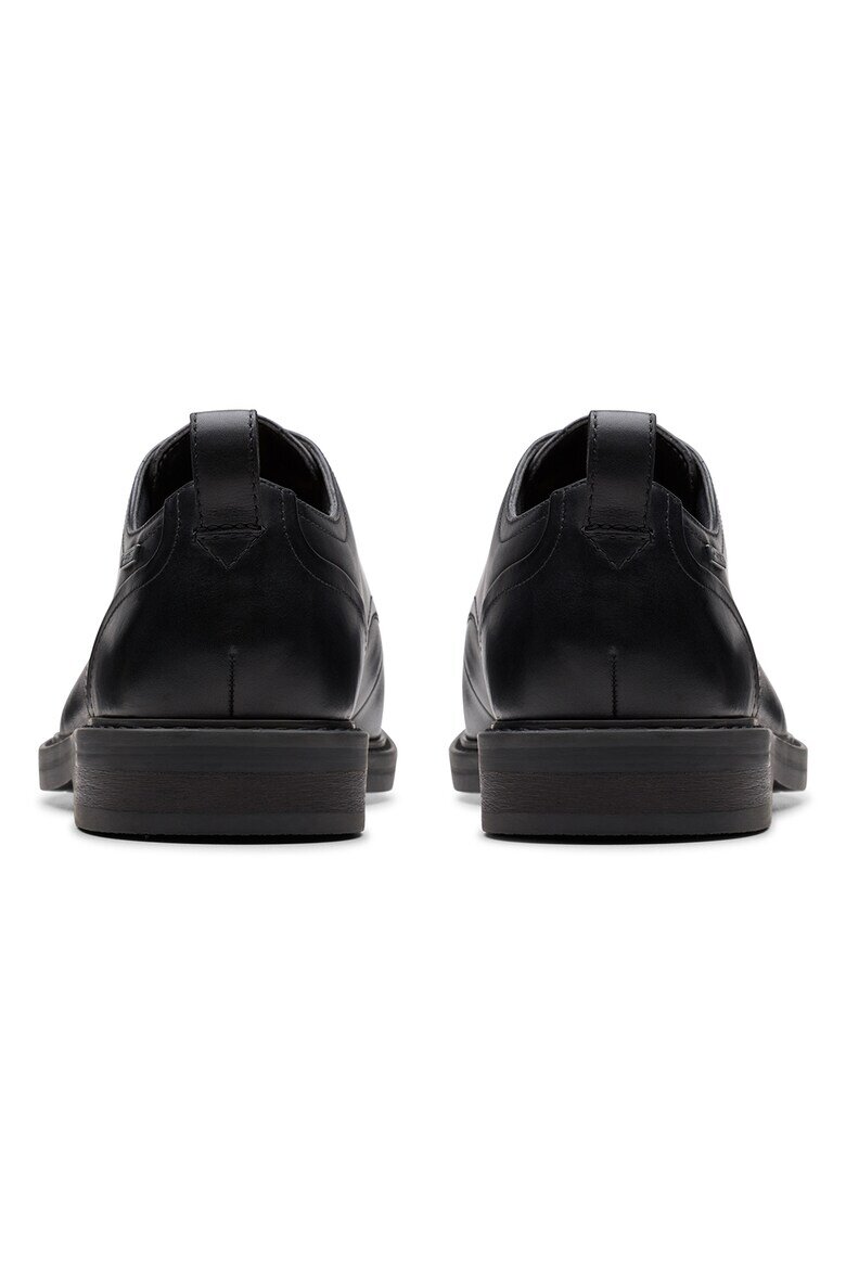 Clarks Кожени обувки Aldwin Черен