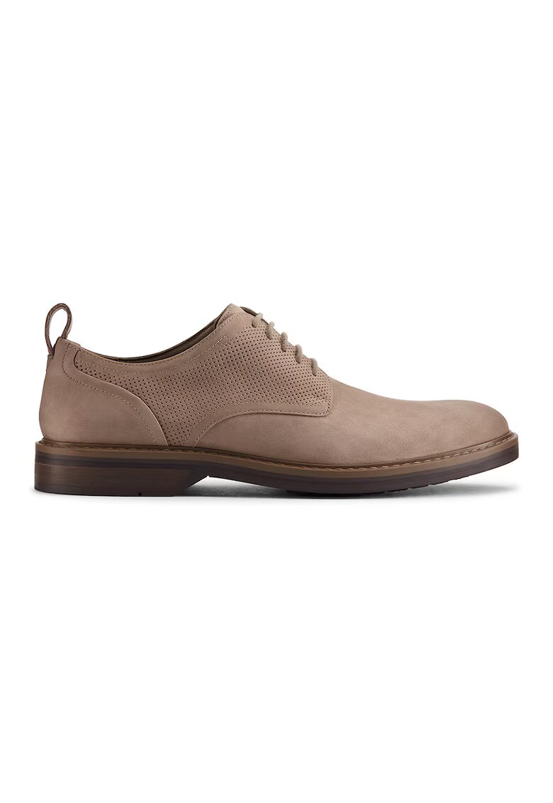 Clarks Кожени обувки Aldwin тип Derby