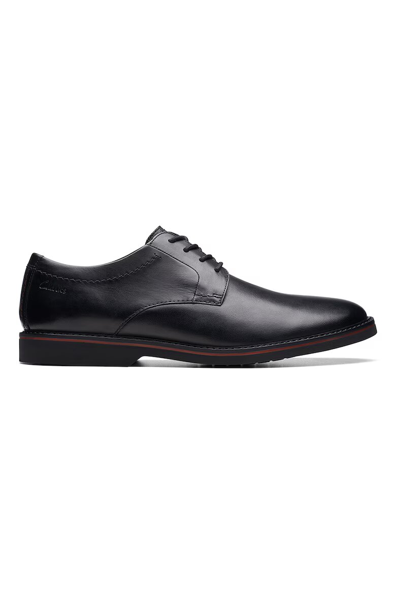 Clarks Кожени обувки Atticus тип Derby с овален връх Избеляло черно