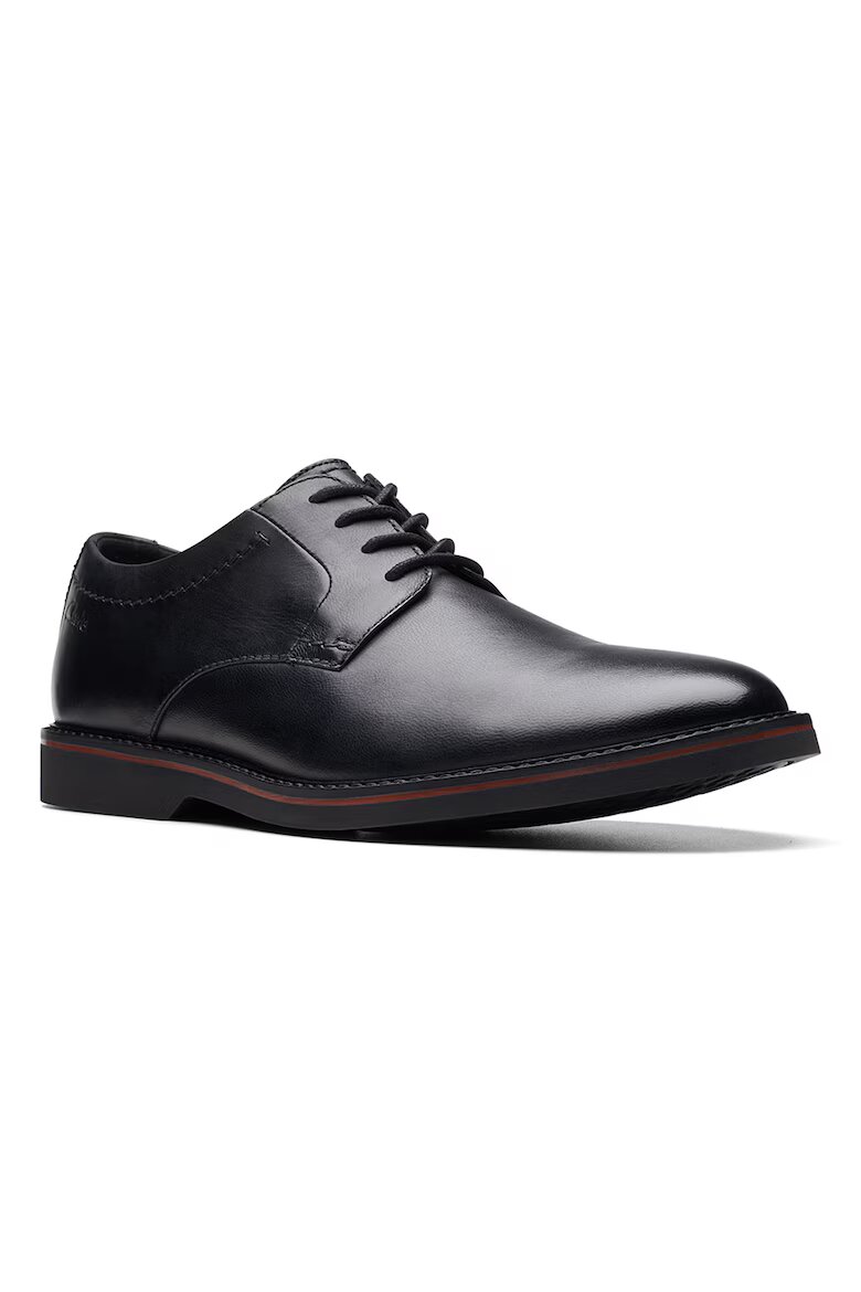 Clarks Кожени обувки Atticus тип Derby с овален връх Избеляло черно