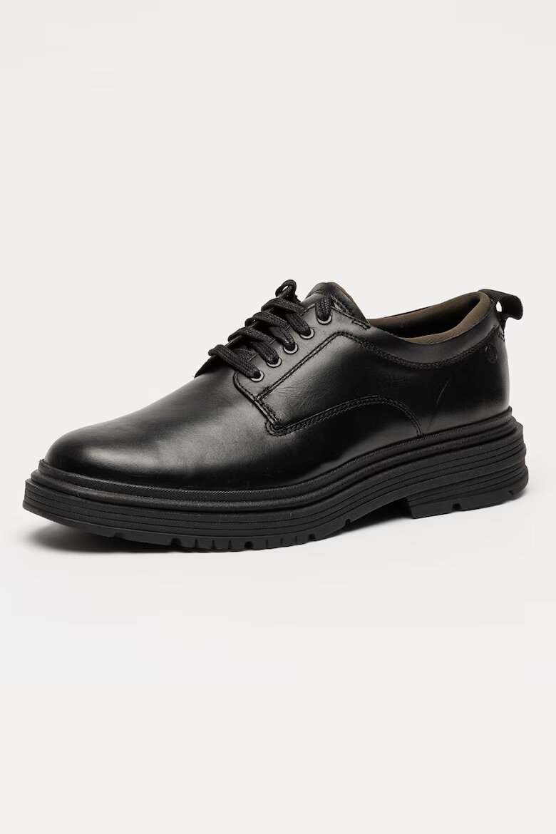 Clarks Кожени обувки Badbury с връзки Черен