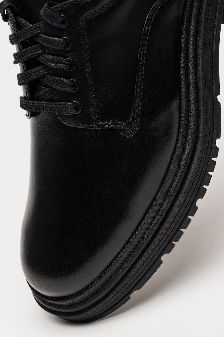 Clarks Кожени обувки Badbury с връзки Черен