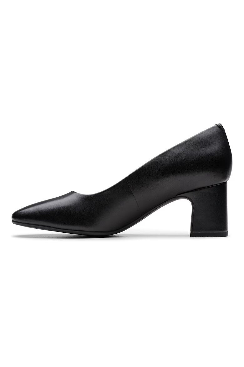 Clarks Кожени обувки Fernie-Court с масивен ток Черен