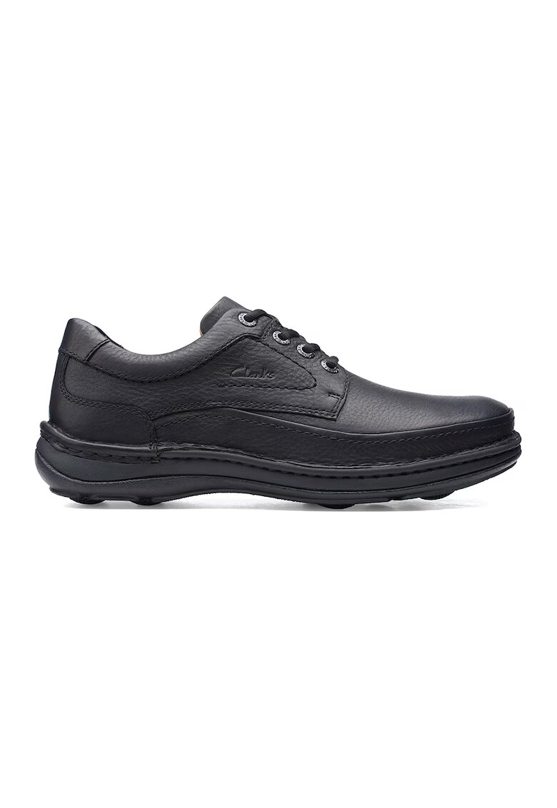 Clarks Кожени обувки Nature тип Derby с лого - Черен