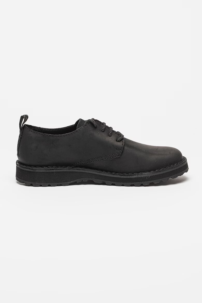 Clarks Кожени обувки с лого Черен
