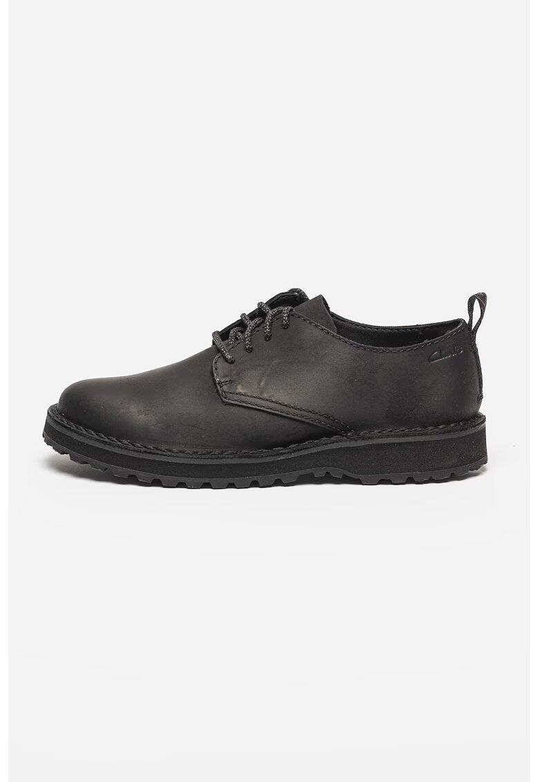 Clarks Кожени обувки с лого