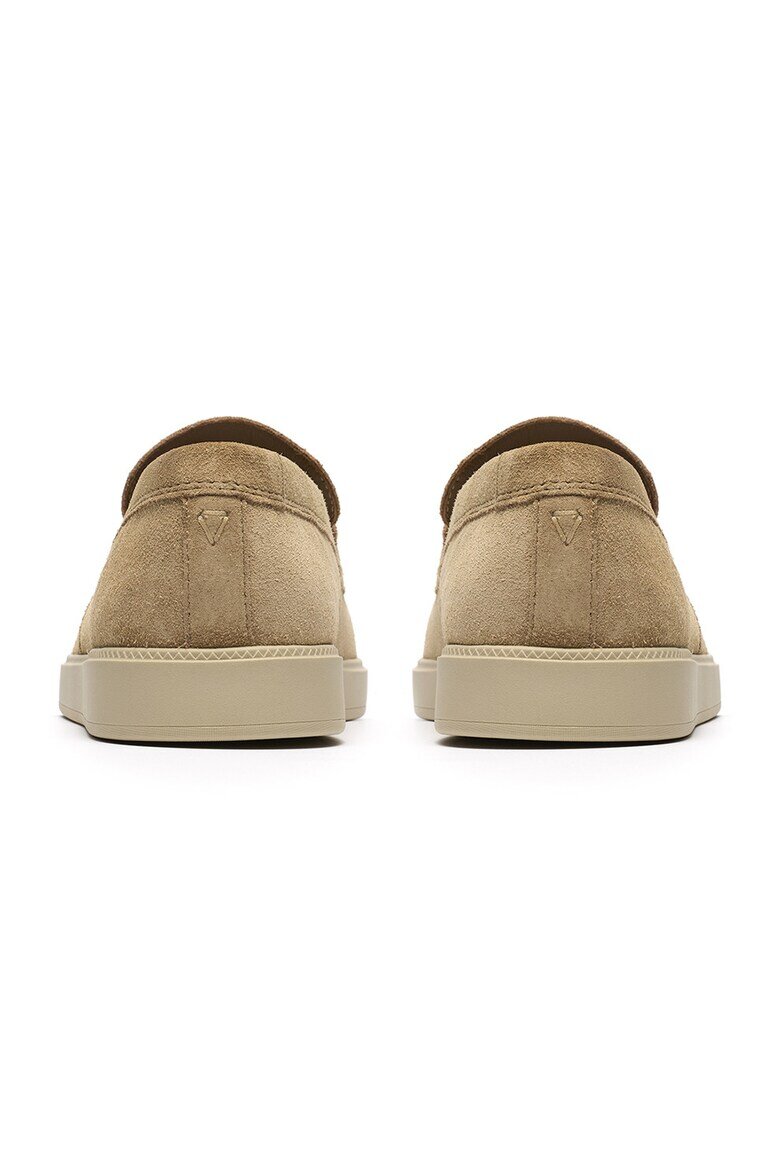 Clarks Мокасини LOCKFORD Бледооранжев