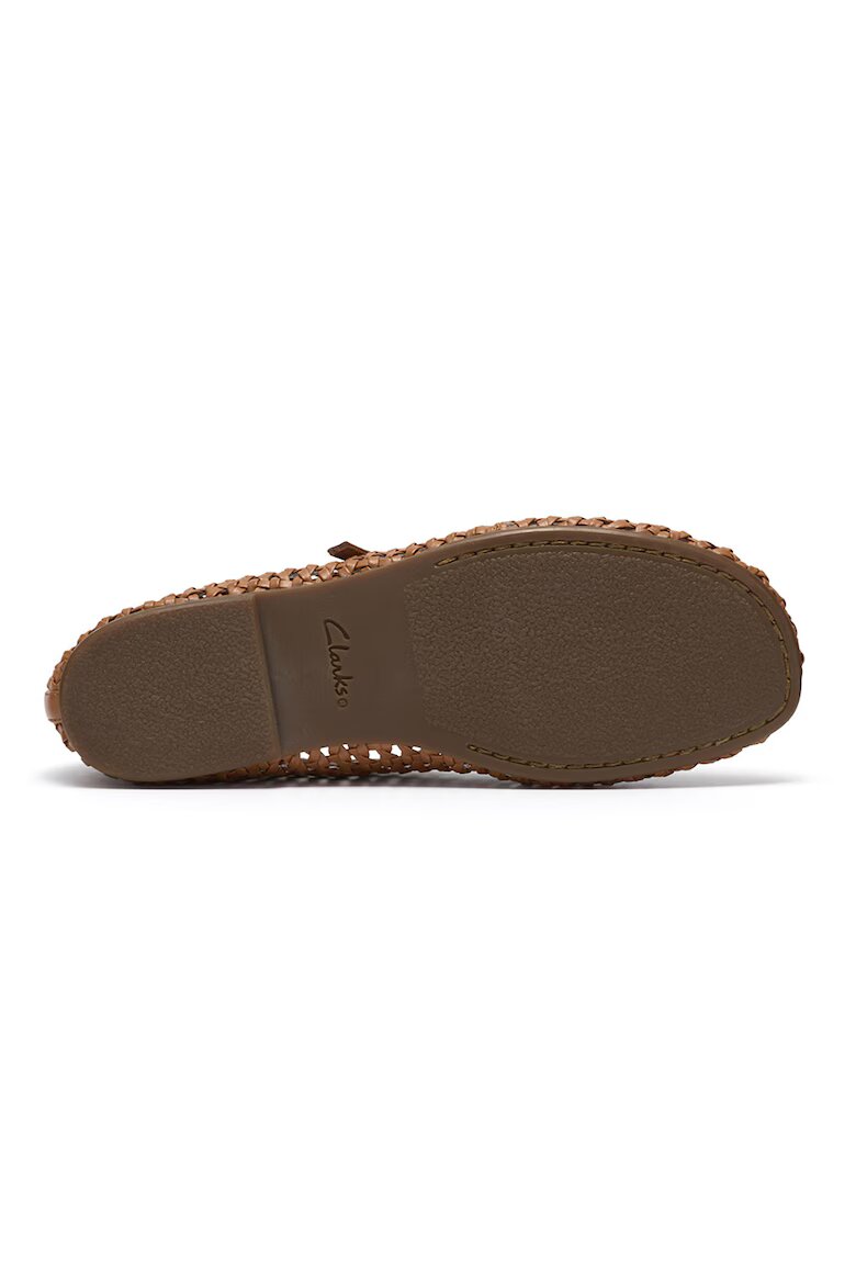 Clarks Пантофки Livia стил Mary Jane със сплетен дизайн Канелено кафяво
