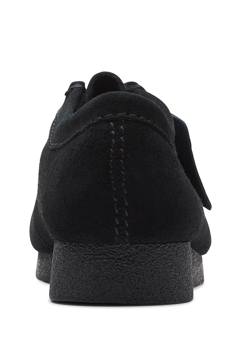 Clarks Велурени мокасини Wallabeeevo Черен