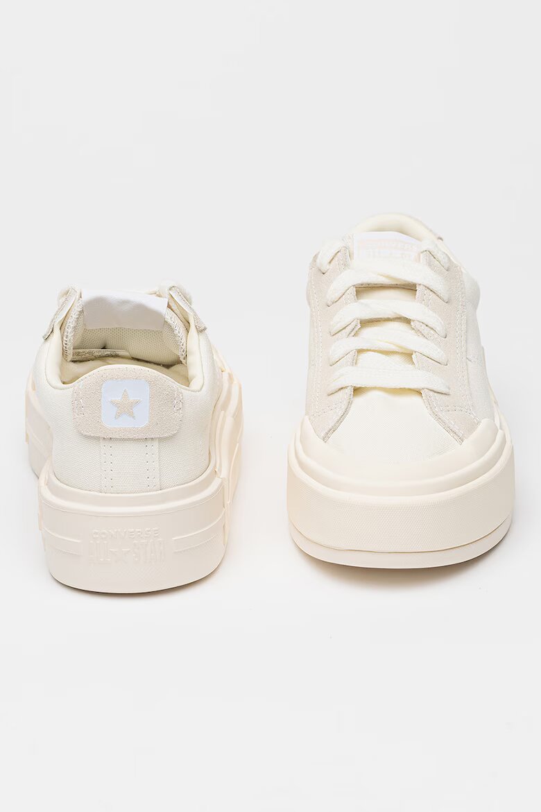 Converse Кецове Cruise с равна платформа и велур Крем