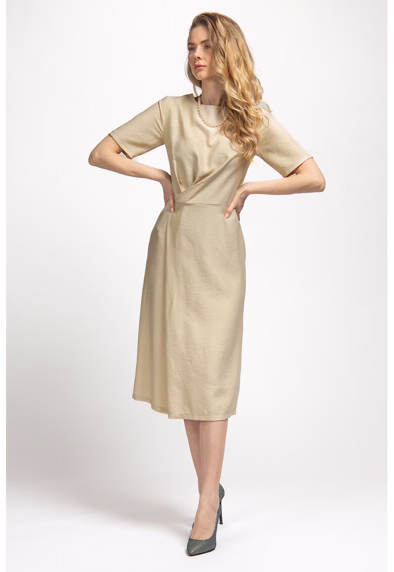 Couture de Marie Рокля Georgia с набран дизайн - Бежов