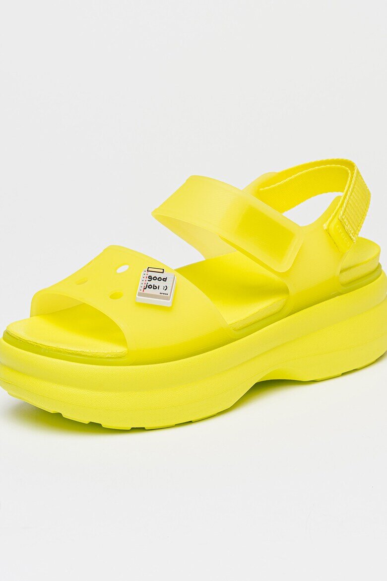 Crocs Джибиц с форма на бележник с надписи Светло сив/Бял