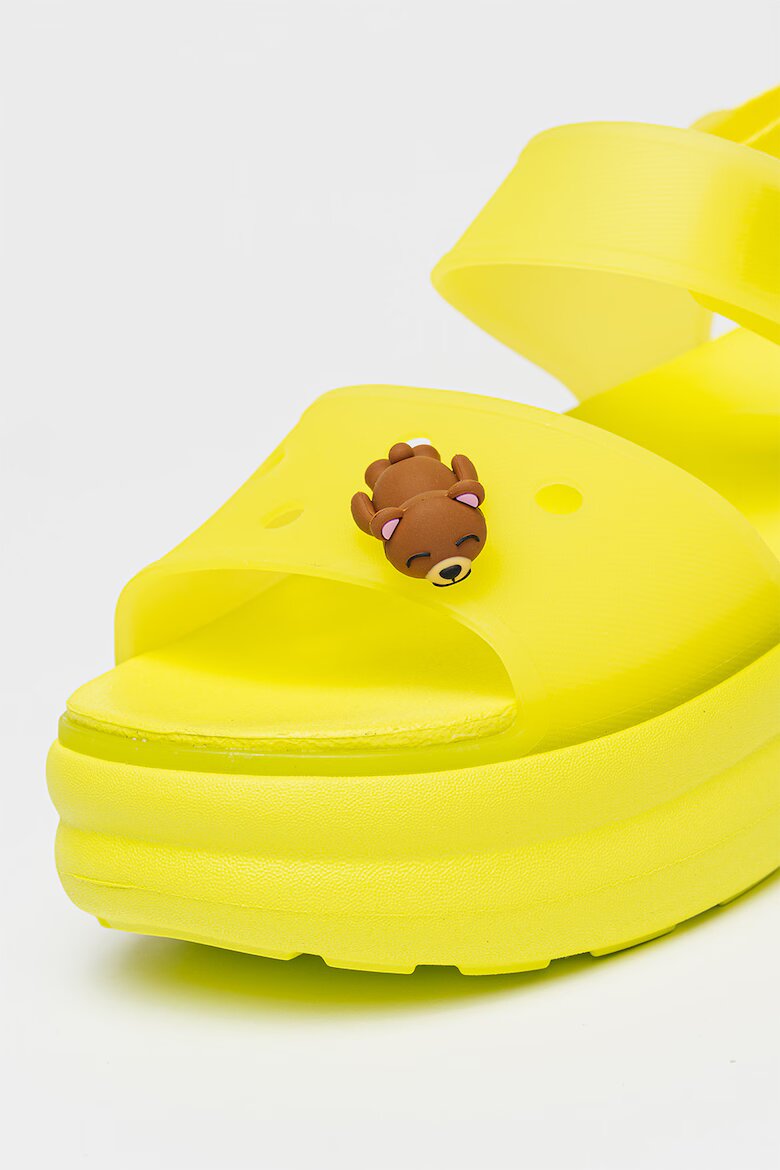 Crocs Джибиц с форма на мече Карамел