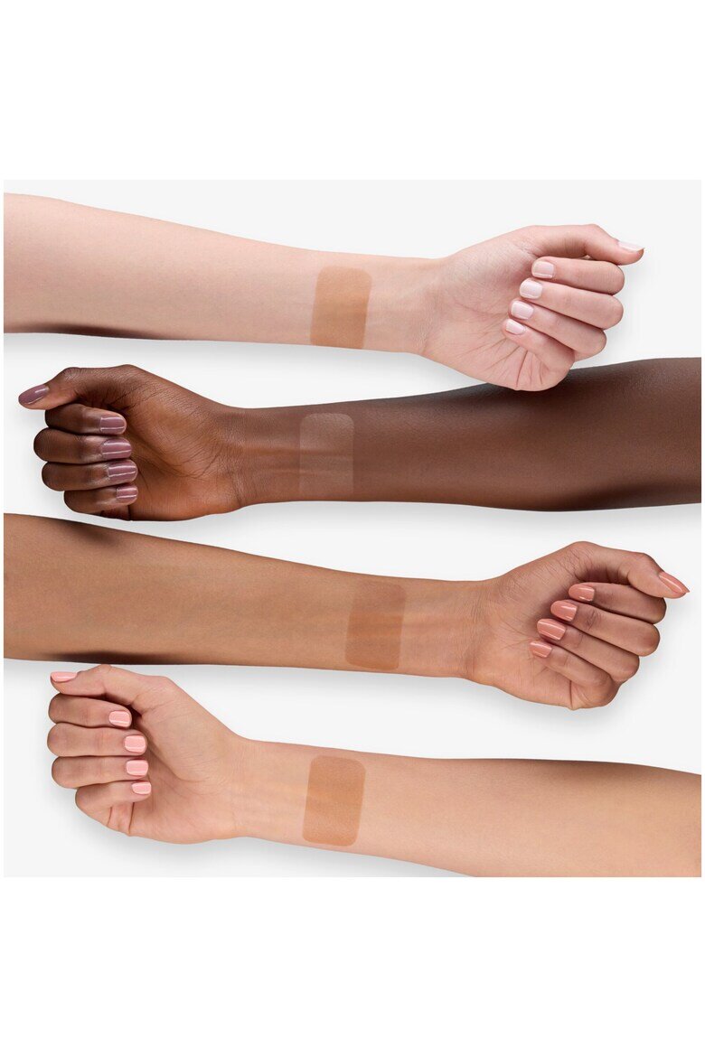 Essence Бронзиращ стик за лице baby got bronze bronzing stick 10 5.5 гр