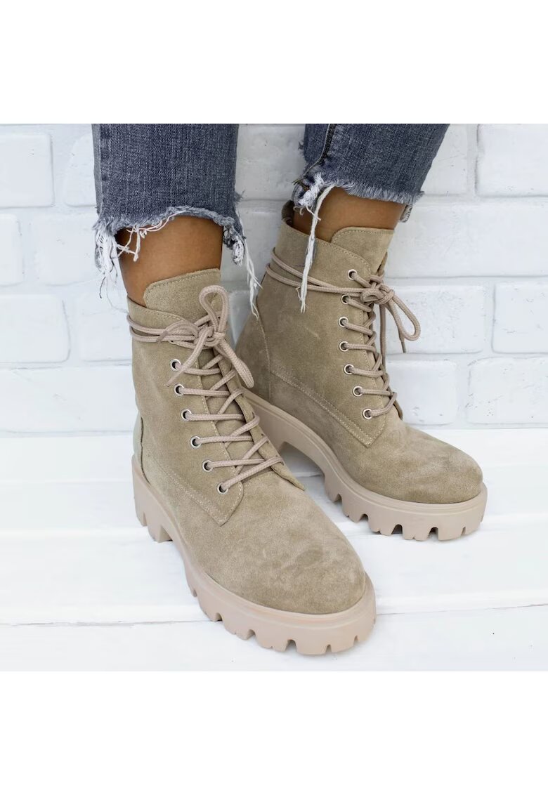 Exclusives Classic Leather Worker Boots - Бежов
