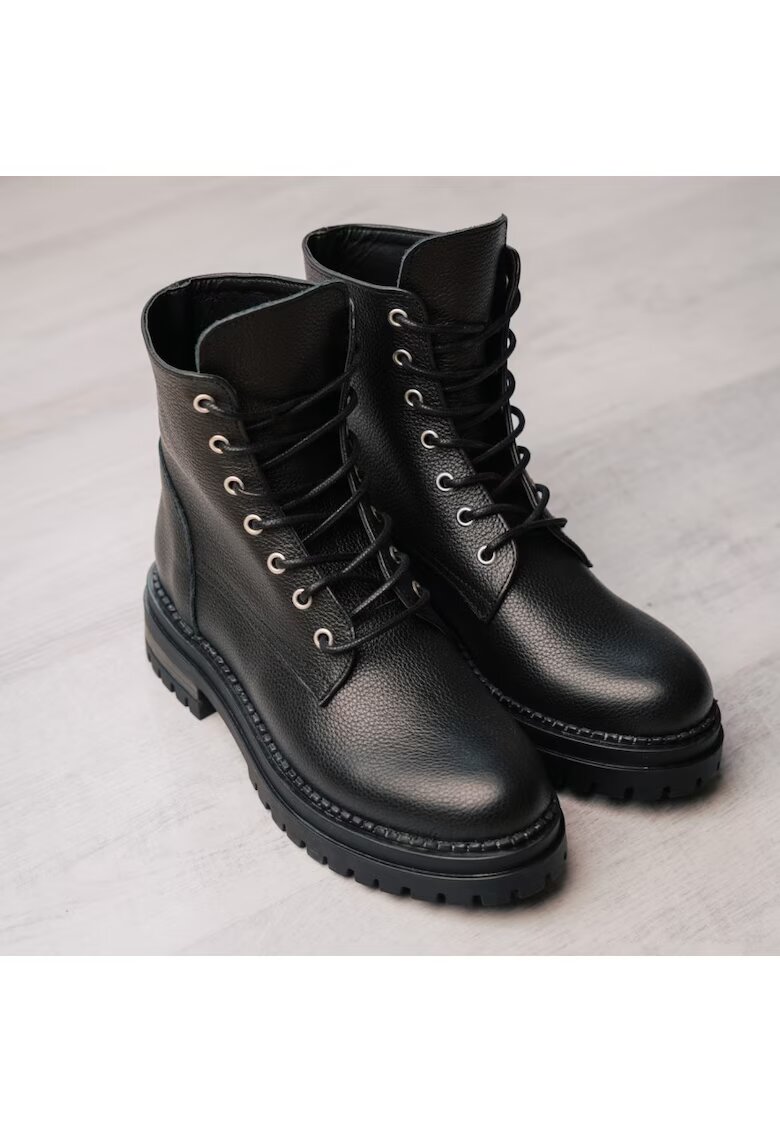 Exclusives Classic Leather Worker Boots - Черен