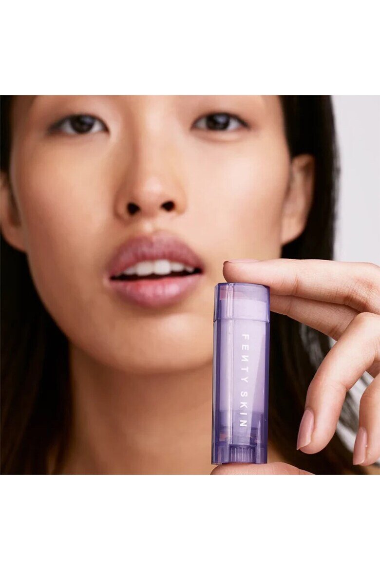 Fenty Балсам за устни Beauty By Rihanna Lux Balm Ultra-Hydrating Cherry Lip Balm вкус на череша 56 гр
