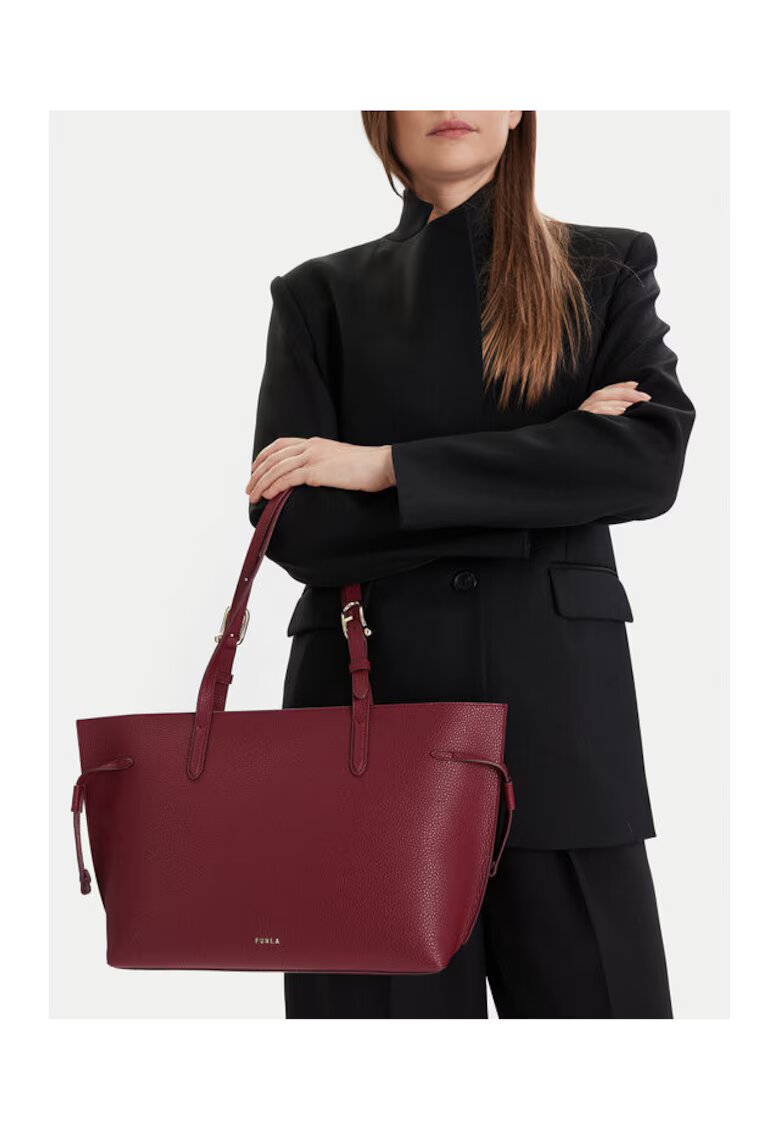 Furla Дамска чанта Ciliegia D+Nero - естествена кожа - размер M