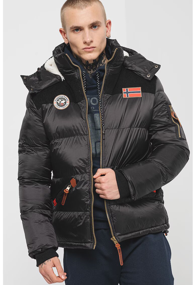 Geographical Norway Зимно яке Celian с качулка - вата и лого - Червен/Черен