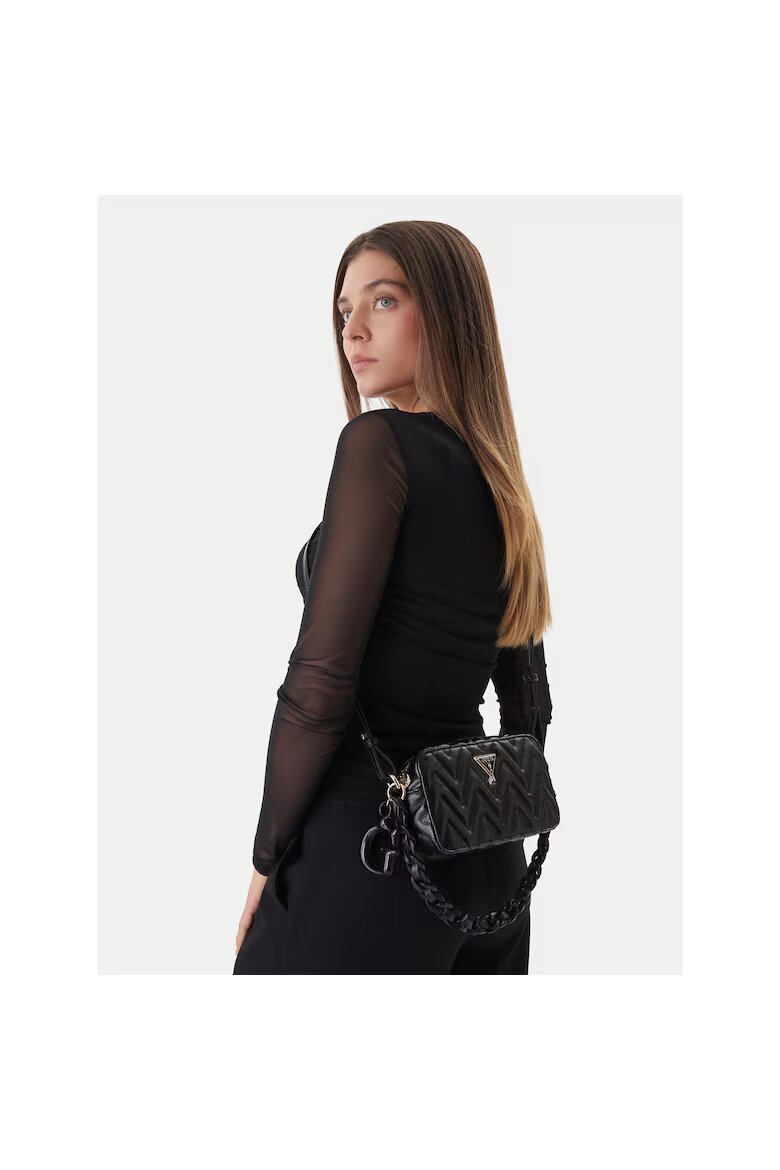 GUESS Дамска чанта черна One Size INTL екологична кожа