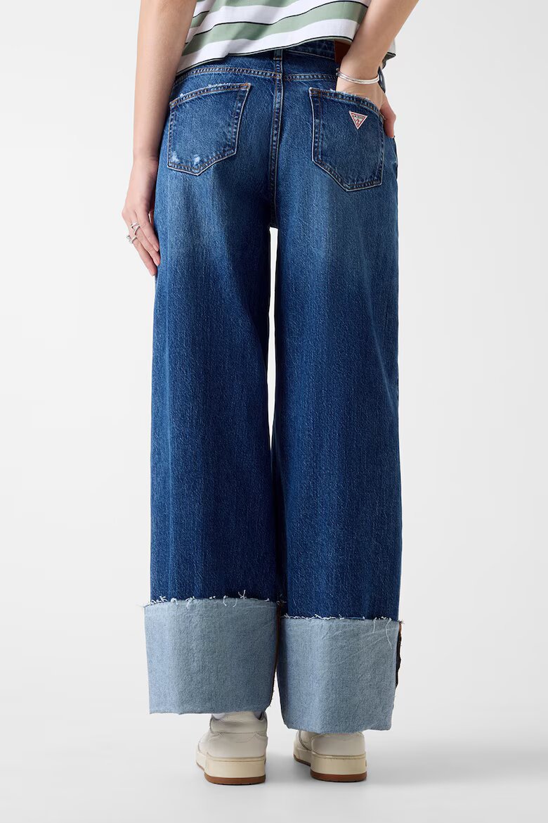 GUESS JEANS Дънки с ниска талия и навити маншети Тъмносин