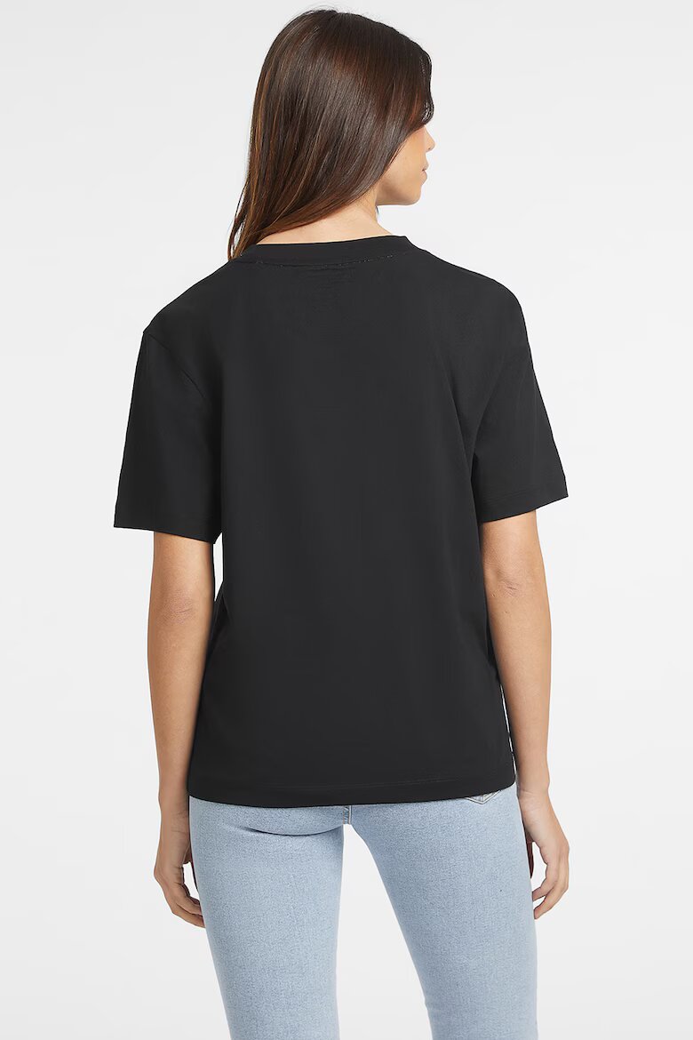 GUESS JEANS Тениска с овално деколте и лого Черен