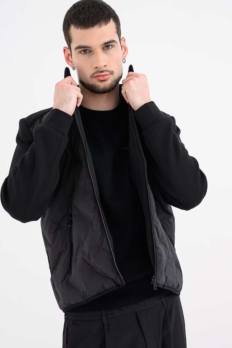 GUESS Капитонирано яке с яка и цип Черен