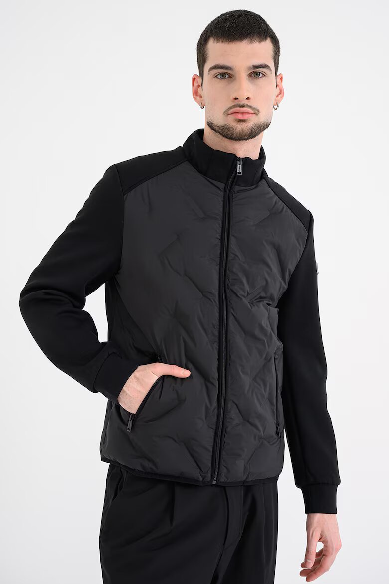 GUESS Капитонирано яке с яка и цип Черен