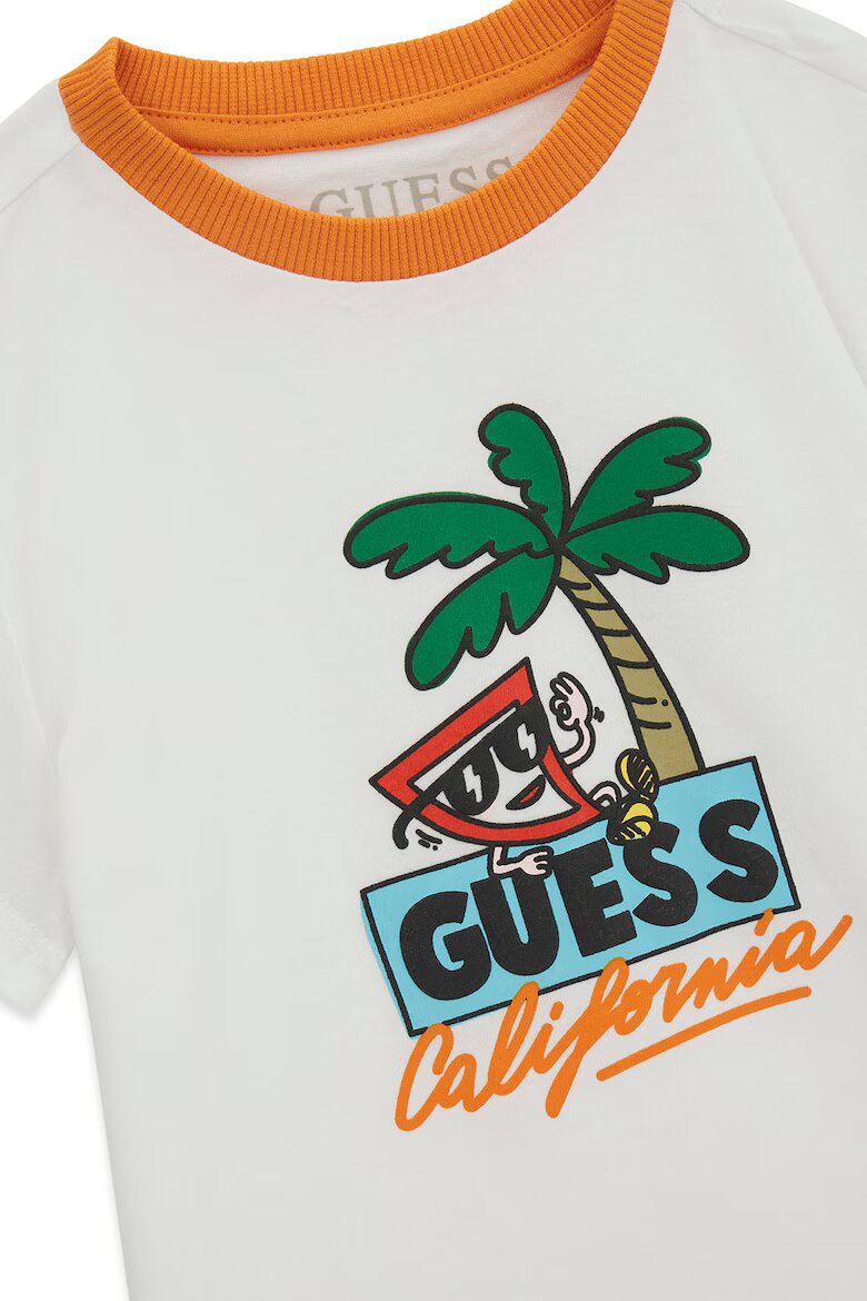 GUESS KIDS Тениска и карго бермуди Изгорен портокал/Мръснобял