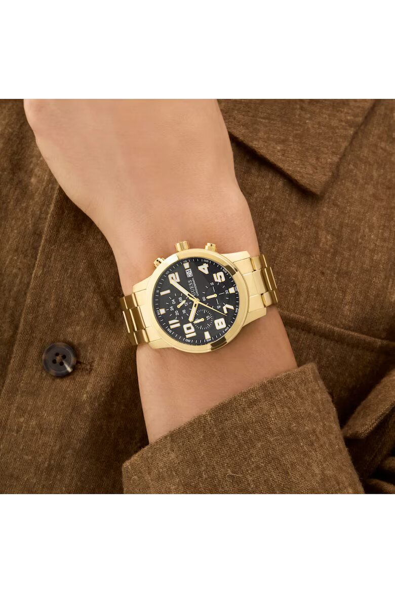 GUESS Мъжки часовник модел GW0917G2 корпус 44мм стоманена каишка златен цвят кварцов механизъм водоустойчивост 5 ATM