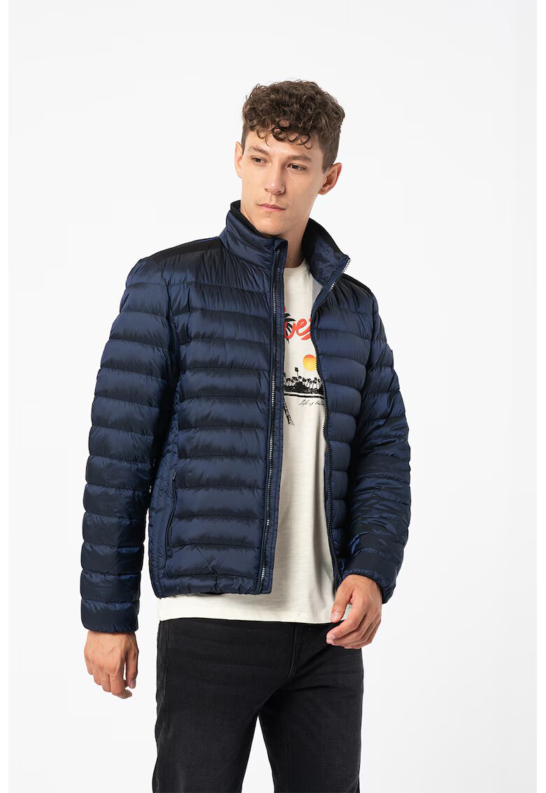 GUESS Непромокаемо зимно пухено яке - Черен/Тъмносин